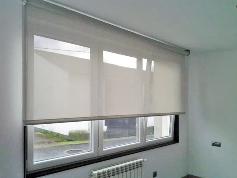 ¡También disponemos de estores para todos los gustos y necesidades!