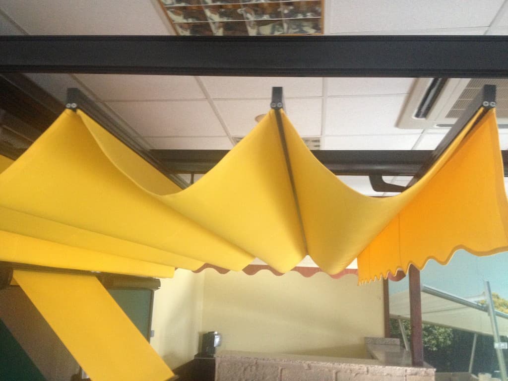 ¿Qué beneficios tiene un toldo en su vivienda o local?